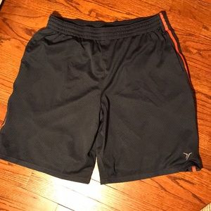 Old Navy Active shorts